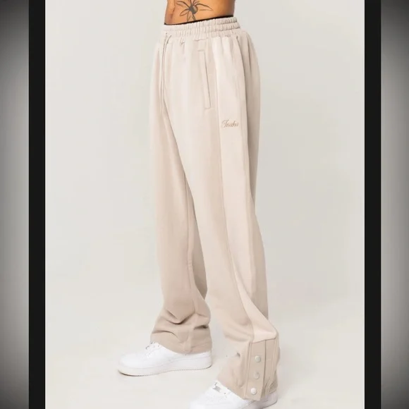 INAKA POWER MEN'S RELAXED SWEATS
TAUPE - Picture 1 of 7